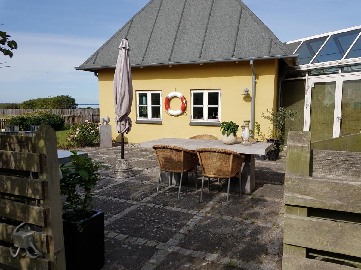 Beachhouse Langeland 20 M To Private Beach Tranekær Exterior foto